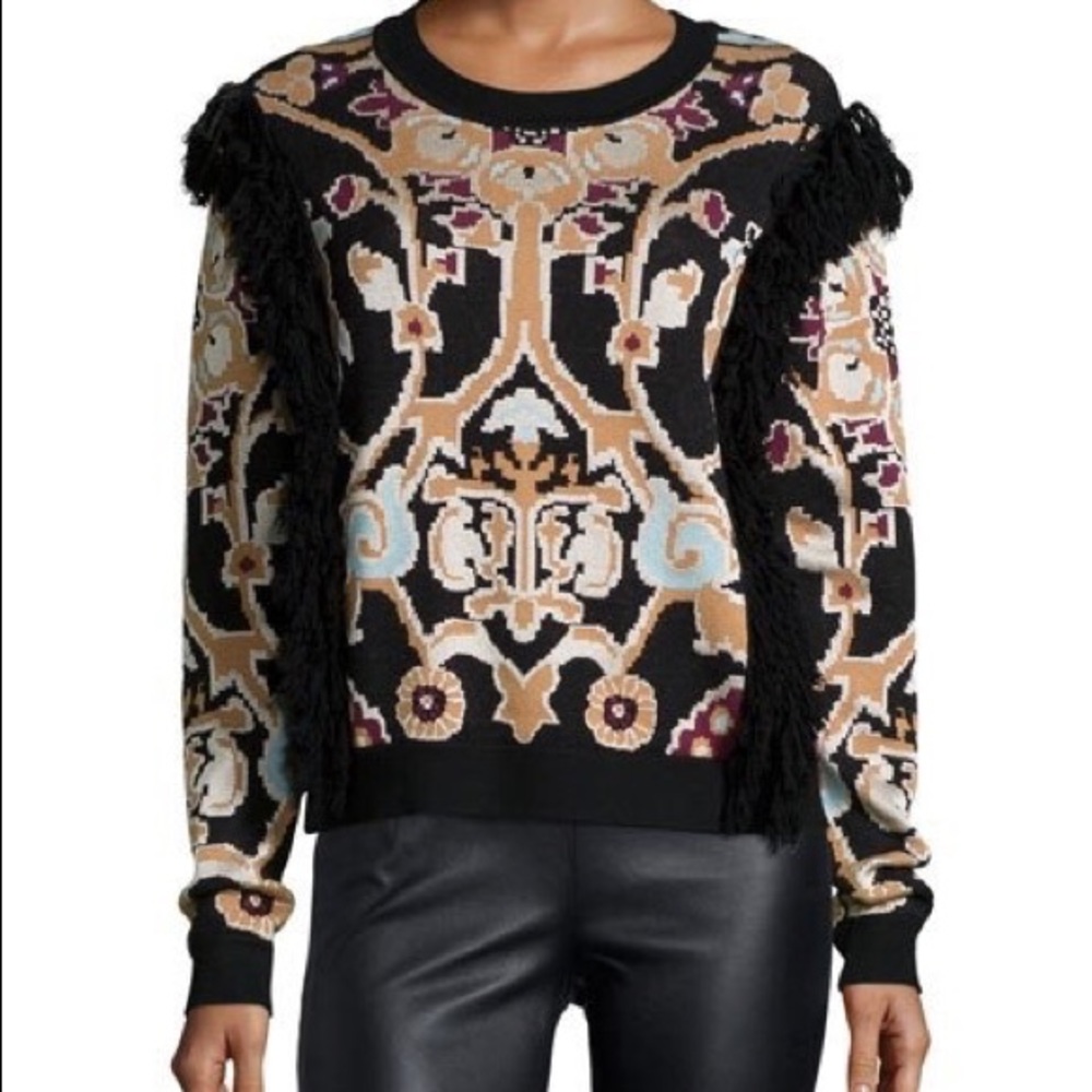 New without tags Robby Kobo Fringed sweater. - Picture 3 of 4